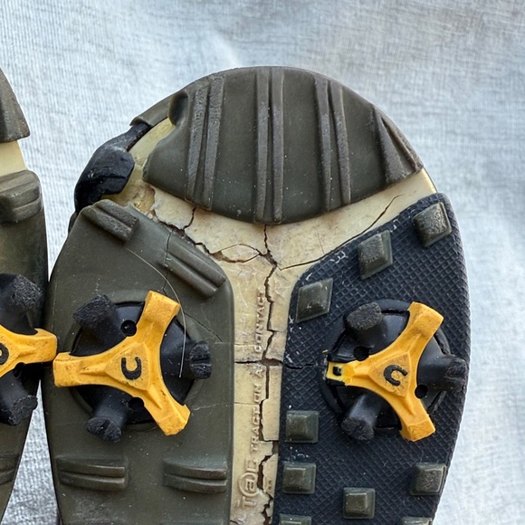 Nike Tiger Woods Men's Brown Leather Lace-Up Golf Shoes - Picture 11 of 12